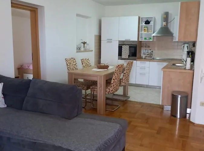 Afrodita Διαμέρισμα *